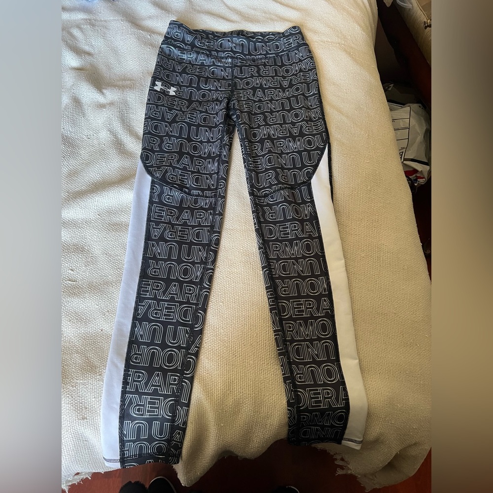 3👚X25🩳 KIDS UNDER ARMOUR GIRLS LEGGINGS
